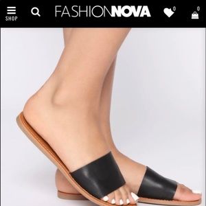 Fashion Nova slides